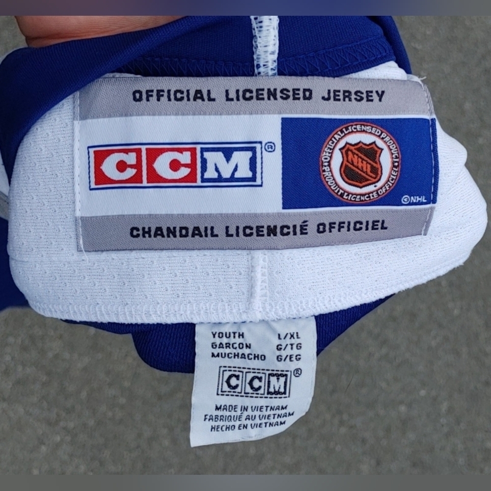 Vtg Y2K NHL Toronto Maple Leafs CCM Kids Youth Mesh V-Neck Jersey Size XL - Picture 3 of 6